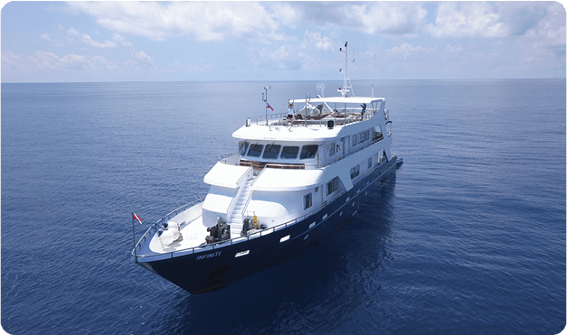 International liveaboard scuba diving with Scuba Life